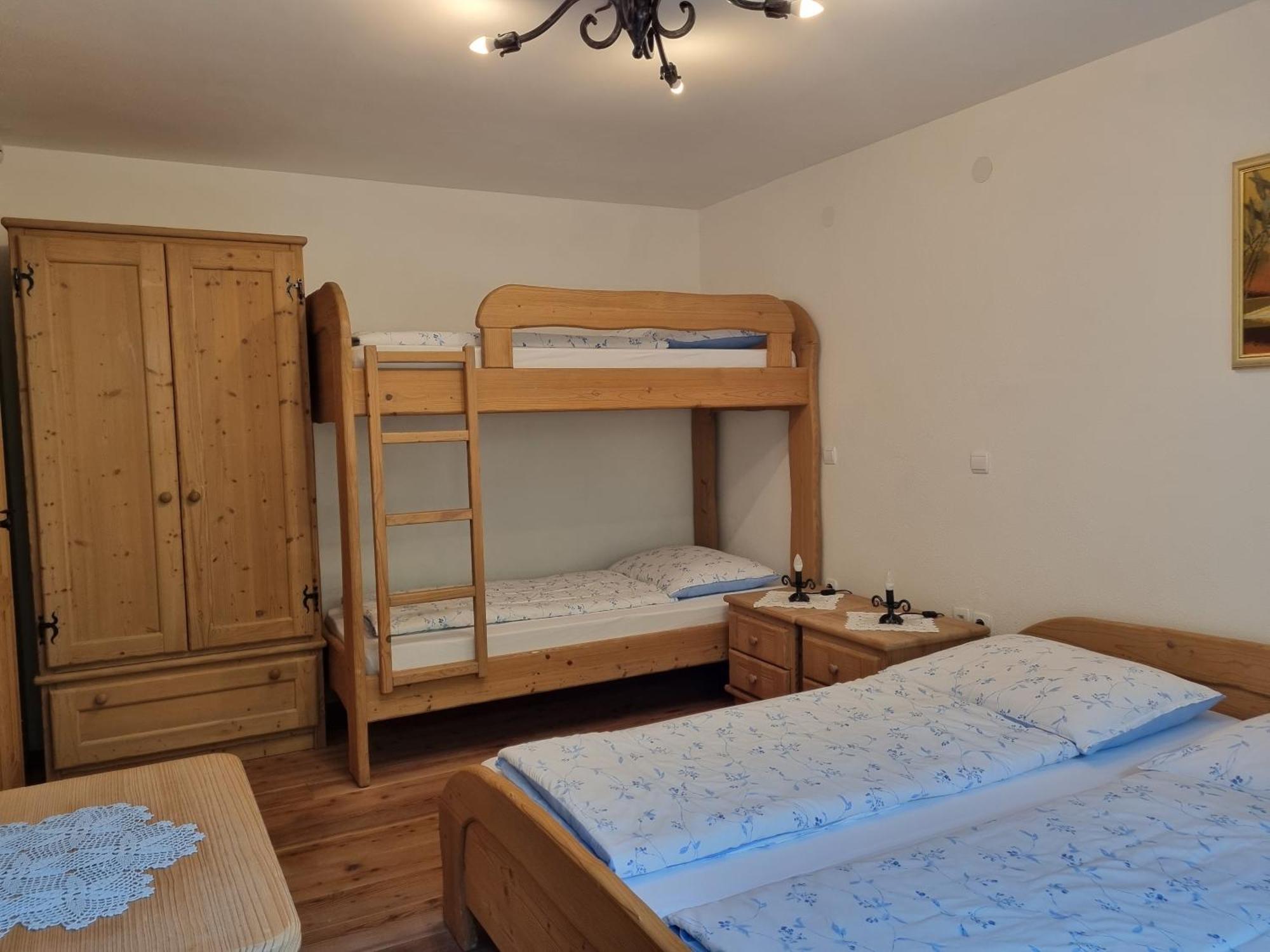 Apartments Pod Macesnovo Streho Solcava Ngoại thất bức ảnh